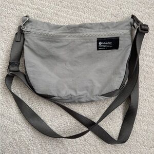 Lululemon Clean Lines Crossbody Bag